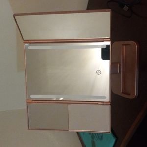 LED MIRROR
